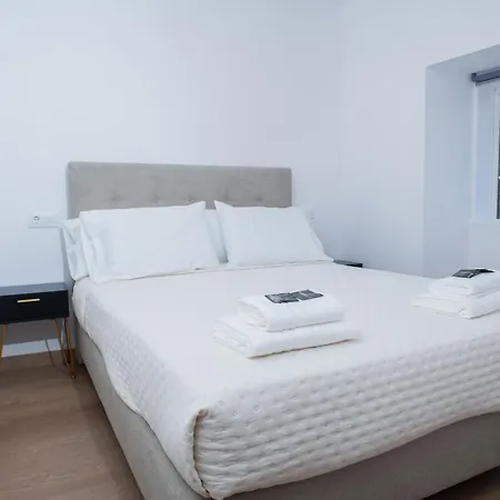 Raianos Guest house *